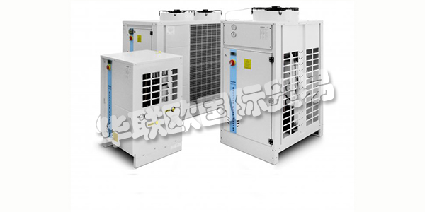 意大利ATS主要產(chǎn)品：ATS點(diǎn)焊機(jī)、焊接機(jī)等。ATS成立于1983年，最初是作為點(diǎn)焊領(lǐng)域的技術(shù)支持和支持，然后根據(jù)幾個(gè)客戶要求，業(yè)主Lamberti Bruno先生決定擴(kuò)大公司獲得交易許可的潛力。公司從事焊接系統(tǒng)和相關(guān)備件的營(yíng)銷。