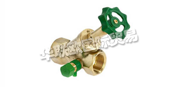 BENDER作為生產(chǎn)商(德國制造)，自1934年以來一直生產(chǎn)關(guān)閉和分配器配件以及定制系列產(chǎn)品。裝配時(shí)間短，使用壽命長(zhǎng)、高效率和靈活性是公司產(chǎn)品的特征。