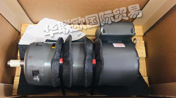 美國葆德電機(BALDOR)，現(xiàn)在已經(jīng)被ABB收購，屬于ABB旗下的子品牌。曾一度叫做巴杜電機，成立于1920年，是一家美國的上市公司。2007年并購了羅克韋爾自動化旗下的瑞恩電氣(Reliance Electric)和道奇(Dodge)兩個品牌(全稱葆德?道奇?瑞恩BALDOR.DODGE.RELIANCE)，成為北美第一，全球第二大的工業(yè)電機供應(yīng)商。